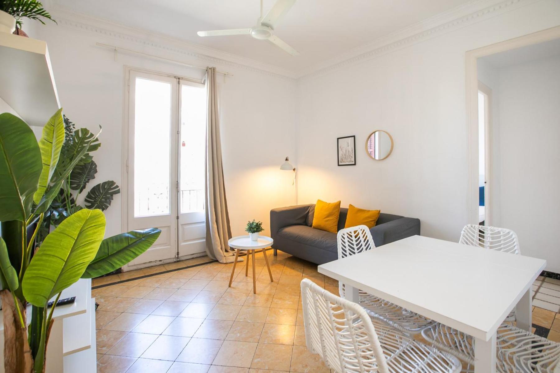 31abpar1110 - In Paralelo Apartment *