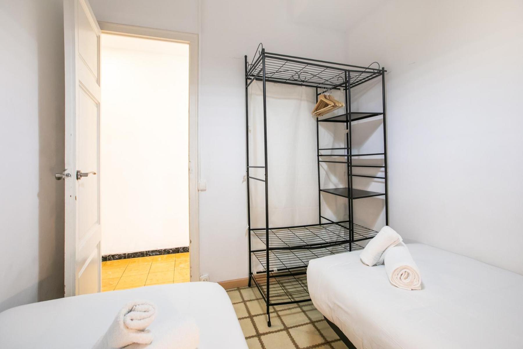31abpar1110 - In Paralelo Apartment Barcelona
